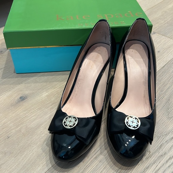 Kate Spade | Wescott Wedge Black Patent size 10M - Picture 2 of 5